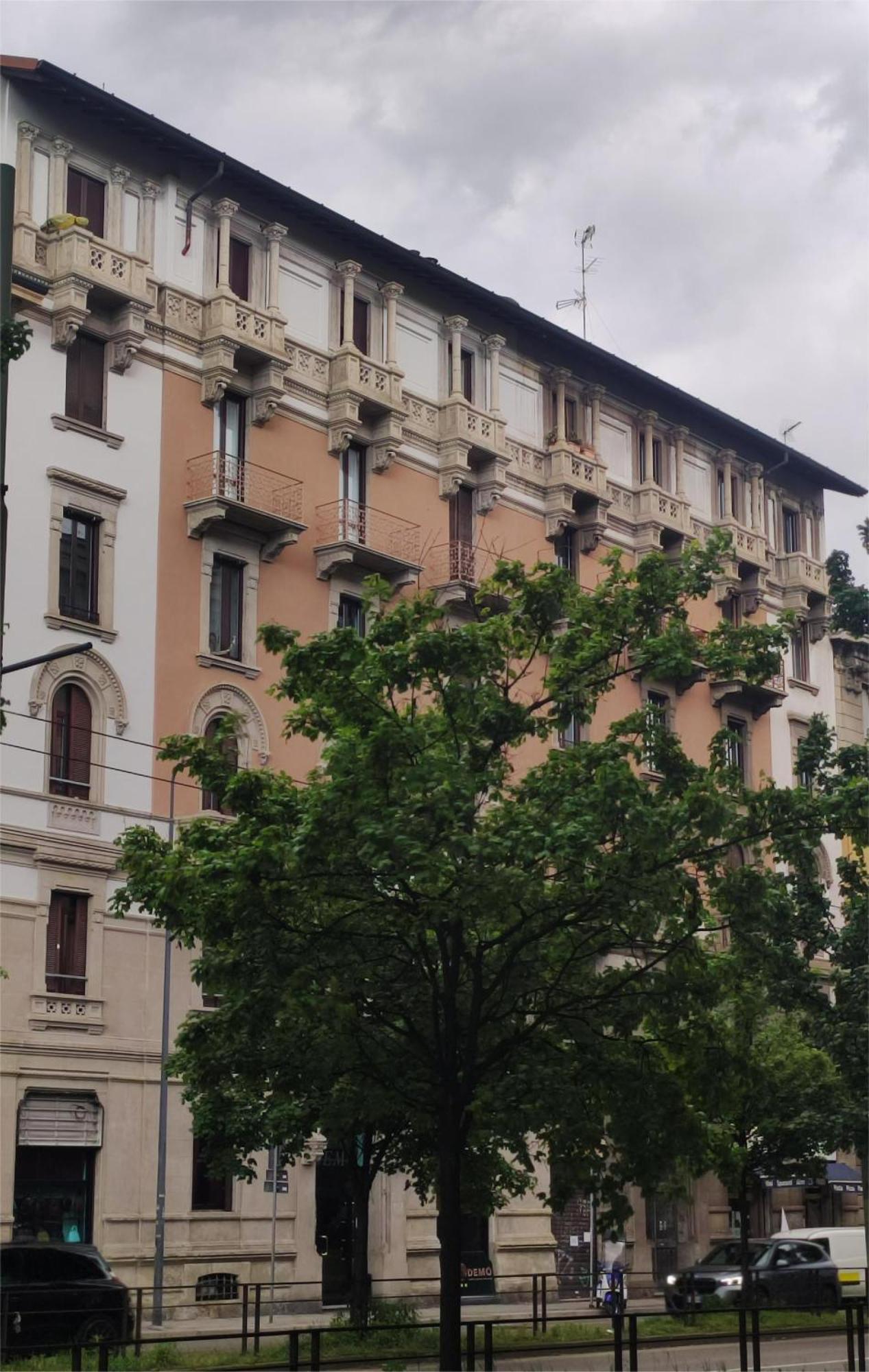 Giacomino Apartment Central Station Милано Екстериор снимка