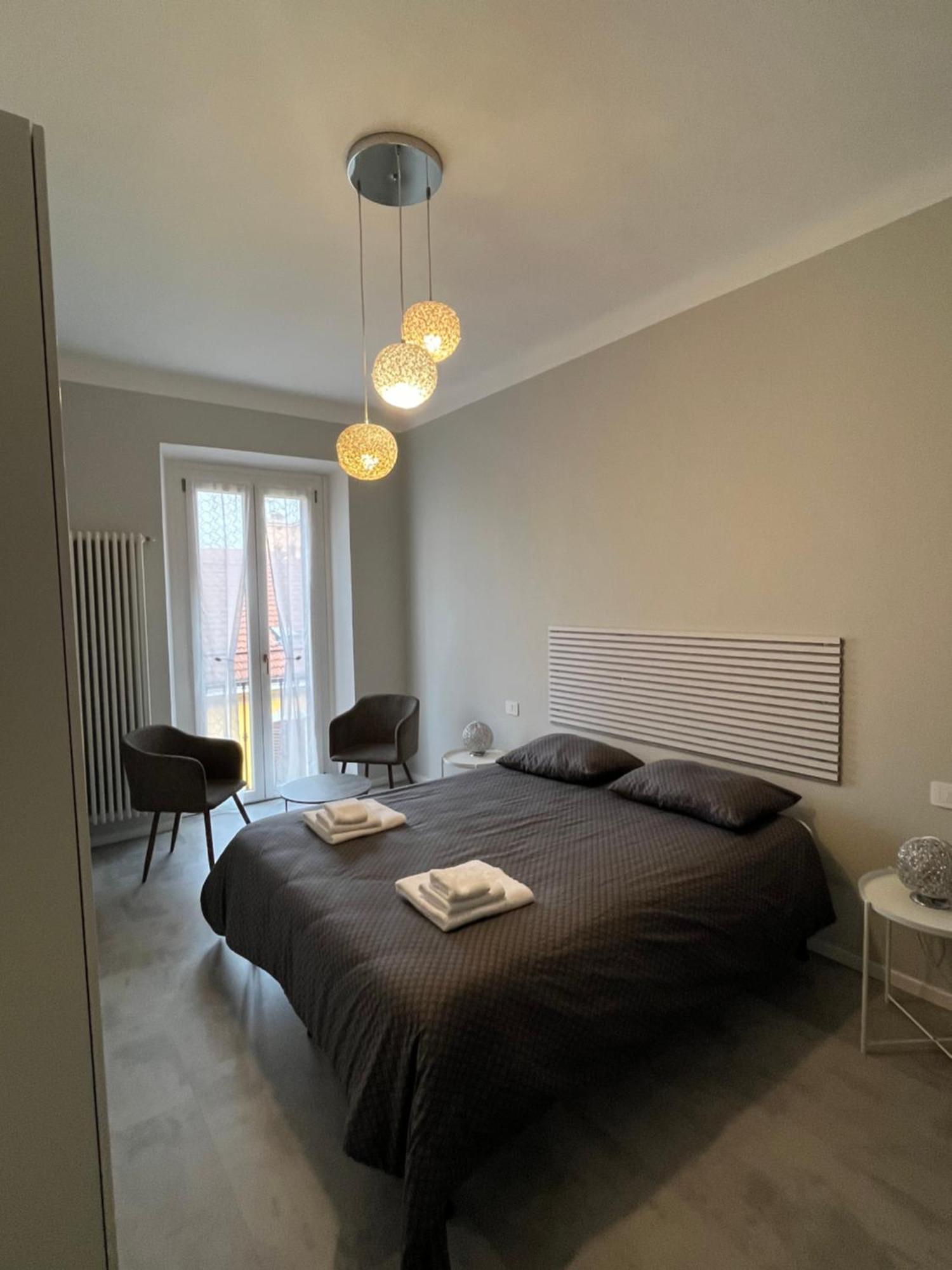 Giacomino Apartment Central Station Милано Екстериор снимка